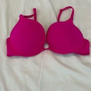 VS Pink Bra!!